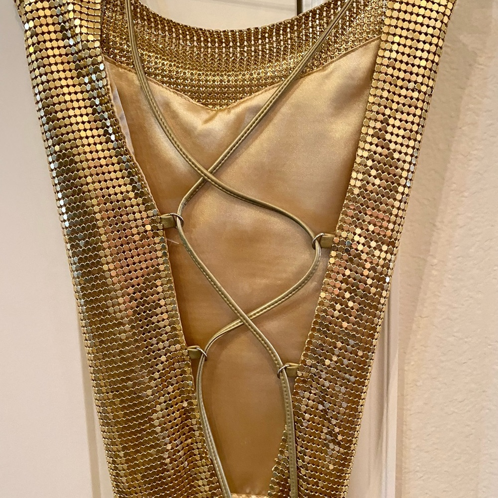 Gold Metal Top - Picture 2 of 10